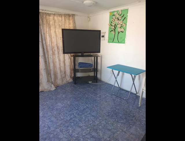 1 bed property to rent in AMALINDA